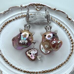 Handmade S925 SS Premium Unicorn 🦄 Freshwater Flameball Character Earrings